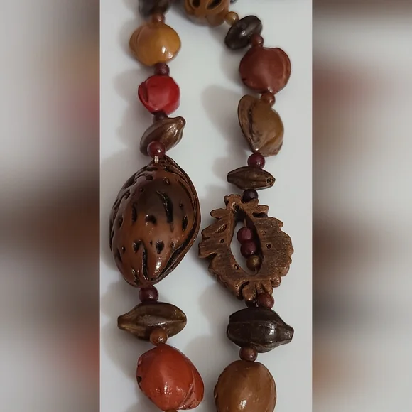 Vintage nuts and seeds long necklace Fall Autumn 44" beautiful colors euc - Picture 6 of 8